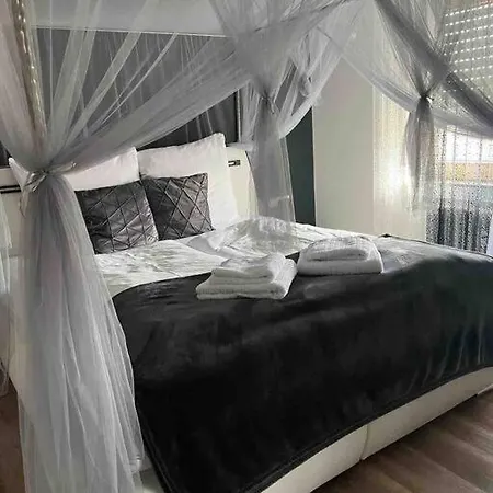 Outletcity Daire Metzingen (Tubingen)